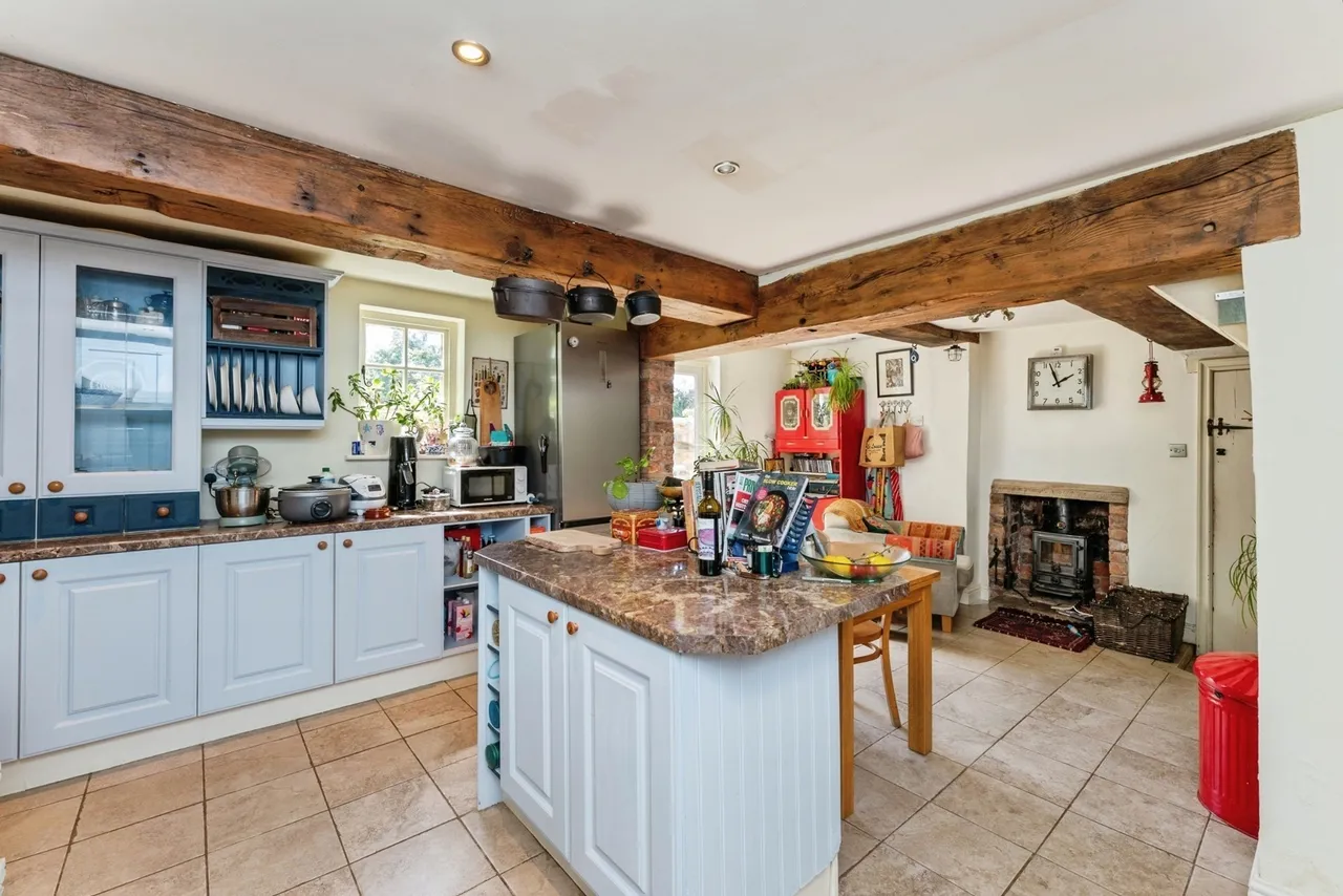 Cross Lanes, Oscroft, CH3, photo 11