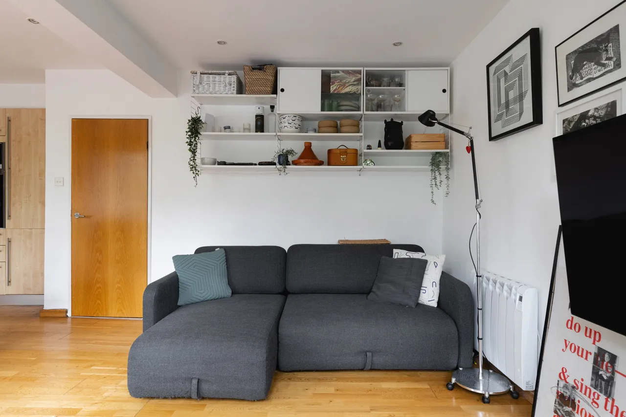 7 Keeling House, Claredale Street, London, photo 6
