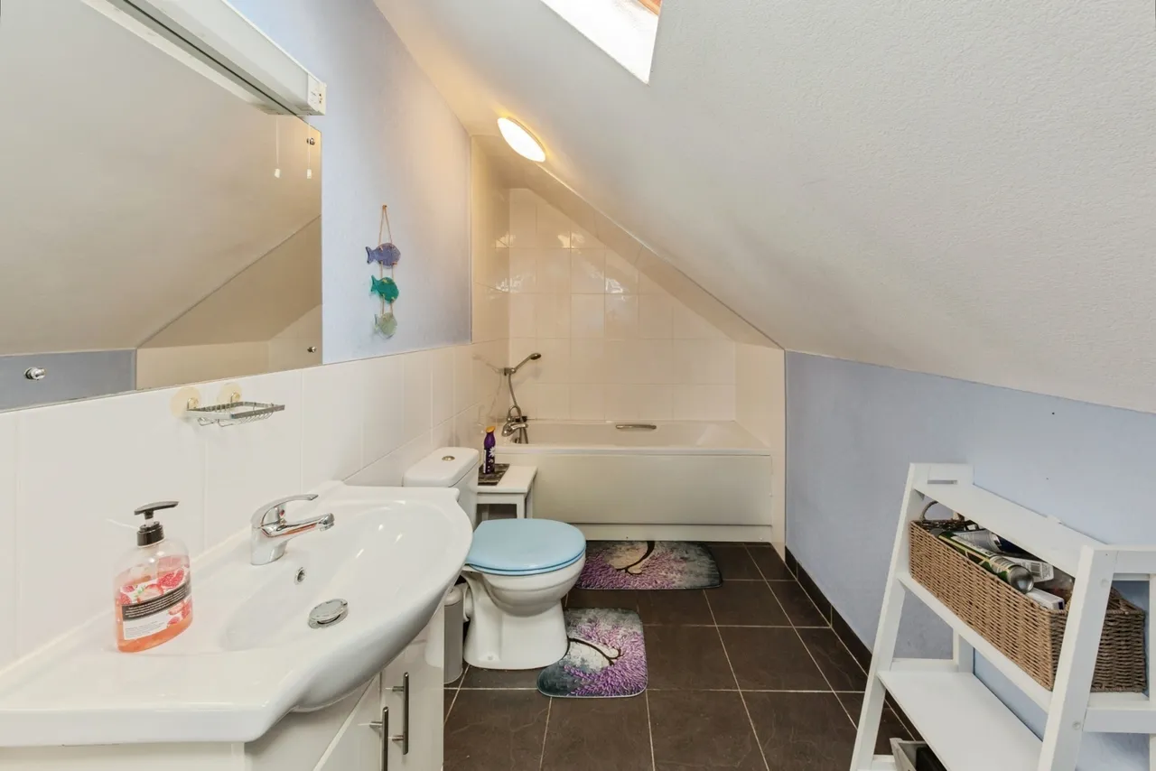 Pexhill Drive, MACCLESFIELD, Cheshire, SK10, photo 17