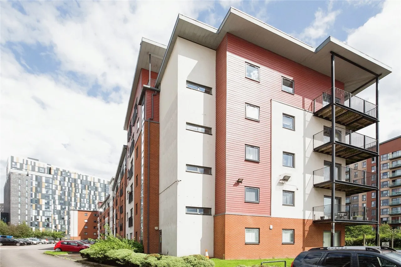 2 bed flat for sale — Woden Street, Salford, Greater Manchester, M5
