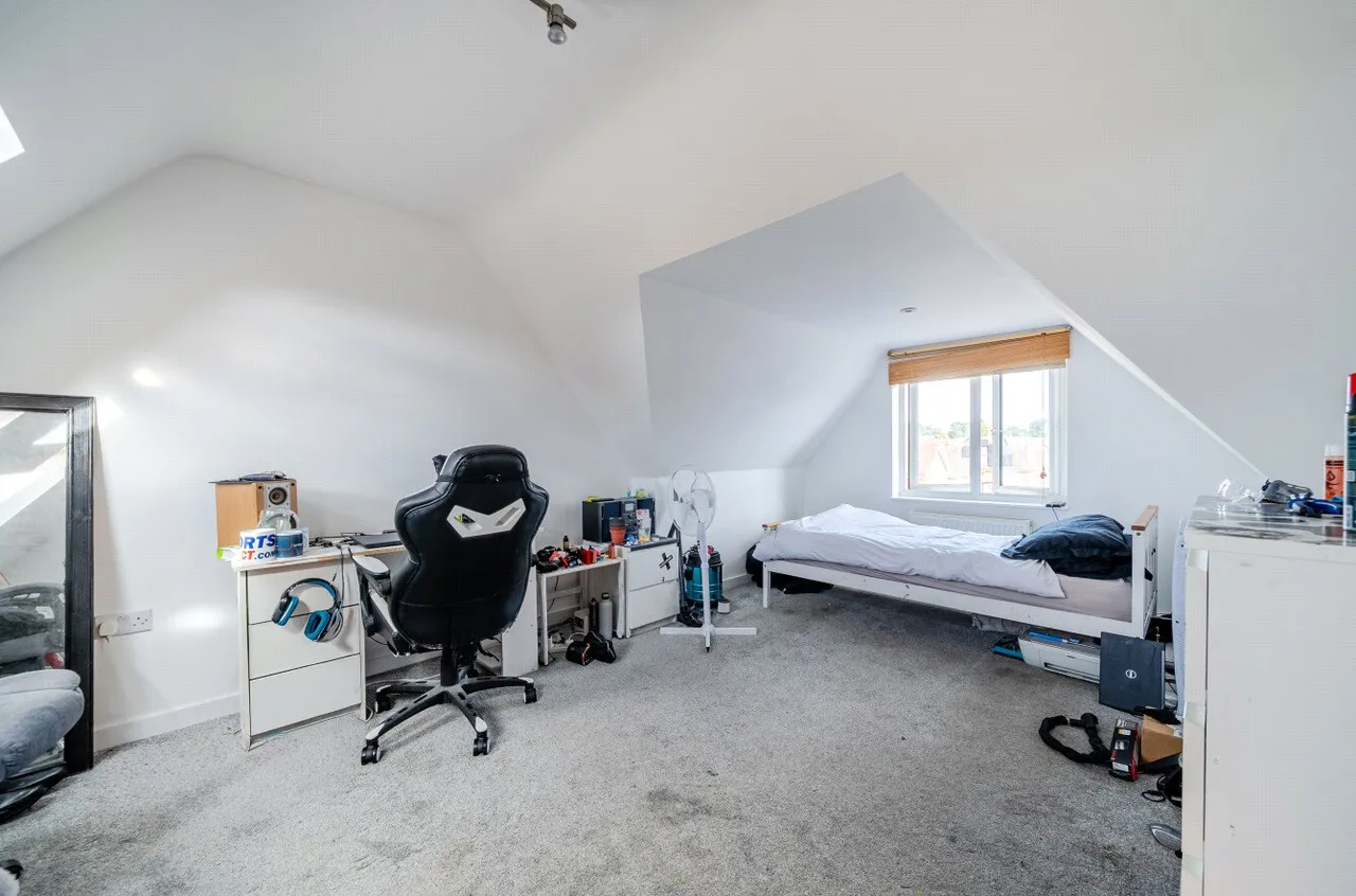 Michael Lane, Guildford, GU2, photo 10