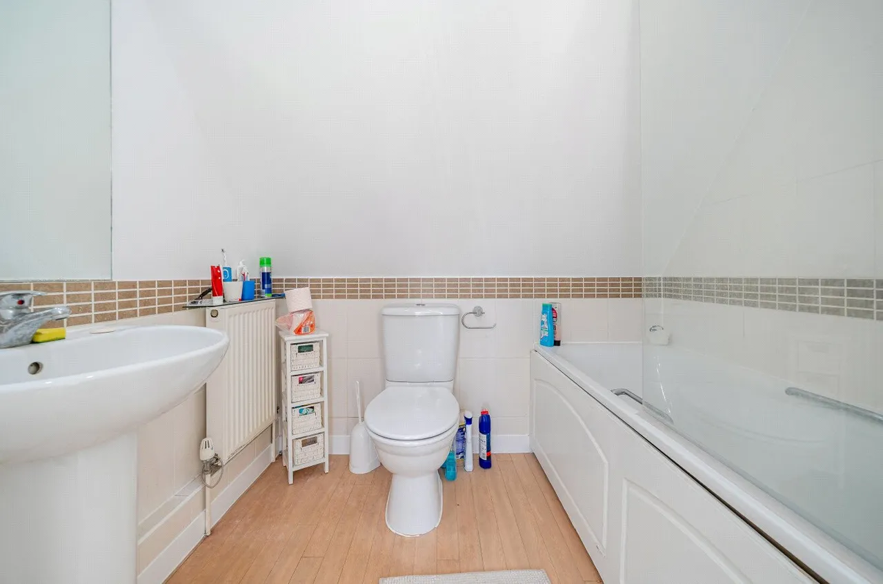 Michael Lane, Guildford, GU2, photo 14