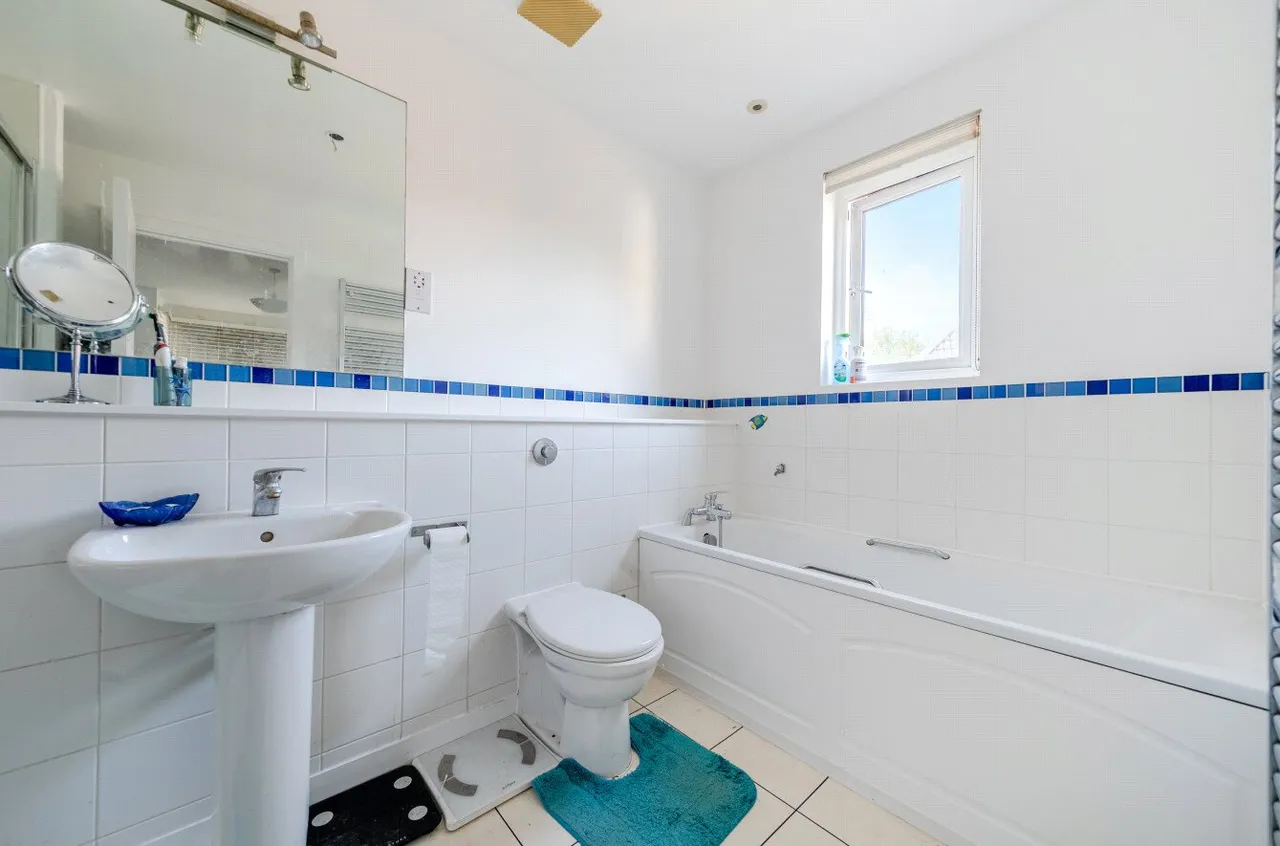 Michael Lane, Guildford, GU2, photo 9