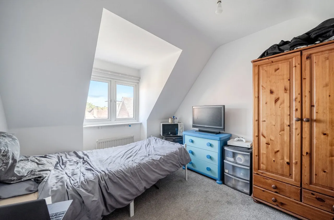 Michael Lane, Guildford, GU2, photo 12