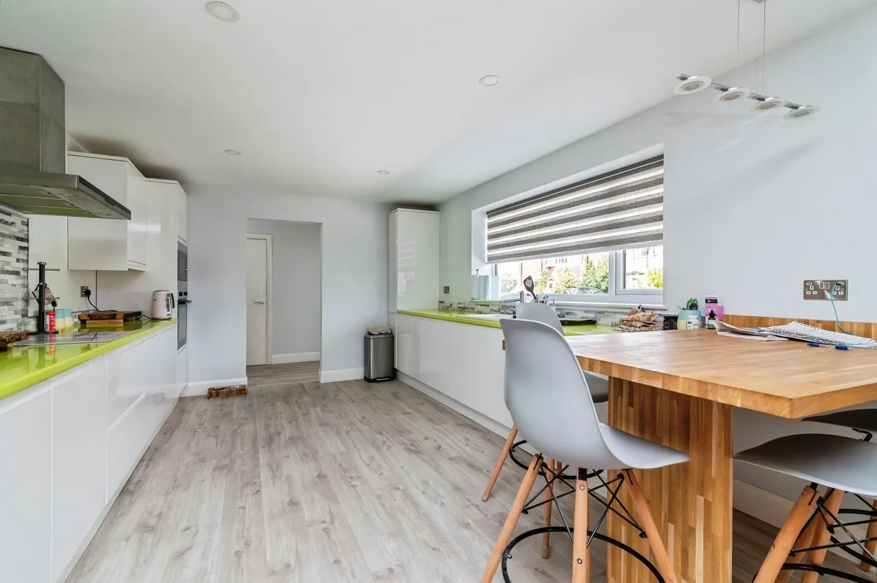 Broadway East, Nottingham, NG4, photo 6