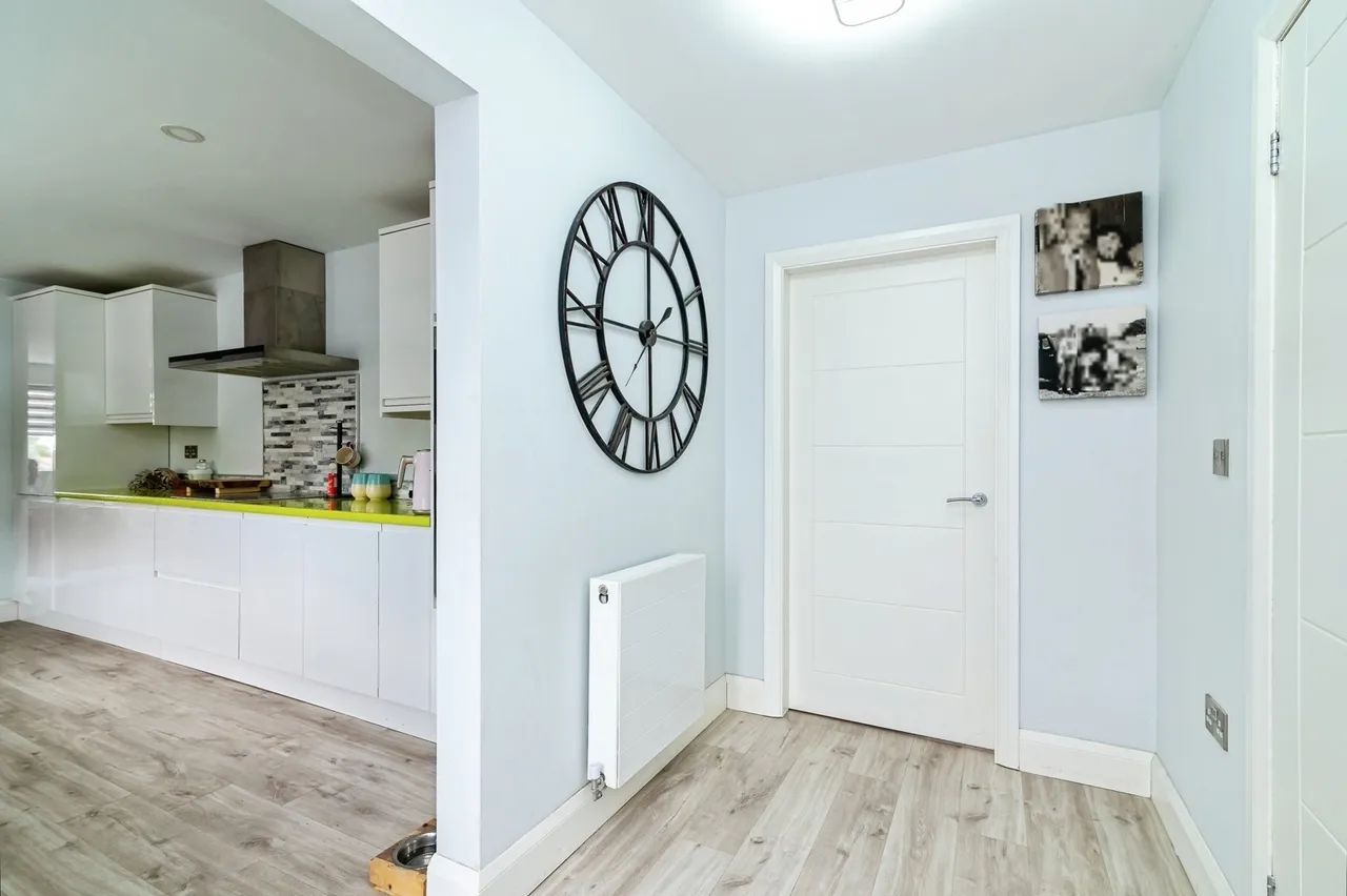 Broadway East, Nottingham, NG4, photo 8