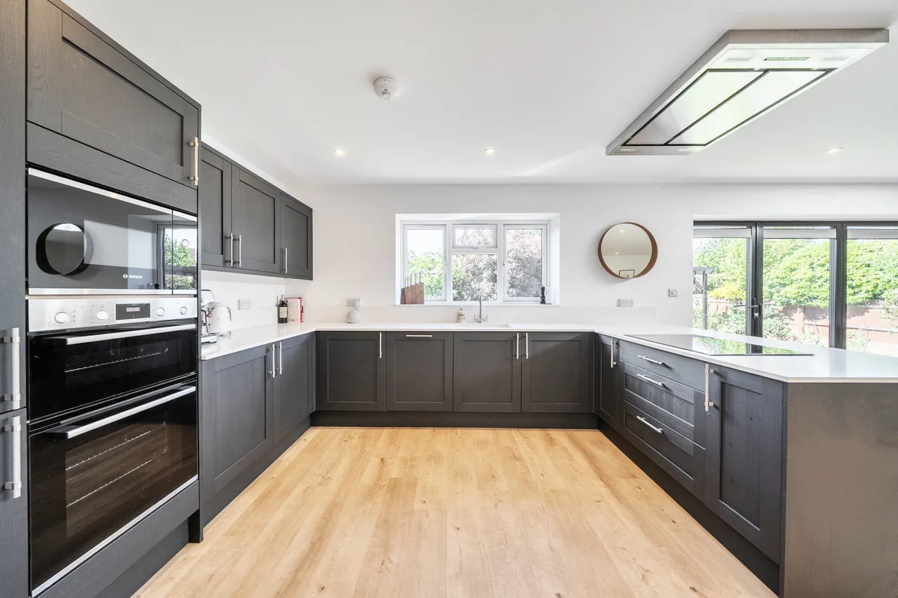 Pembroke Road, Ruislip, HA4, photo 5