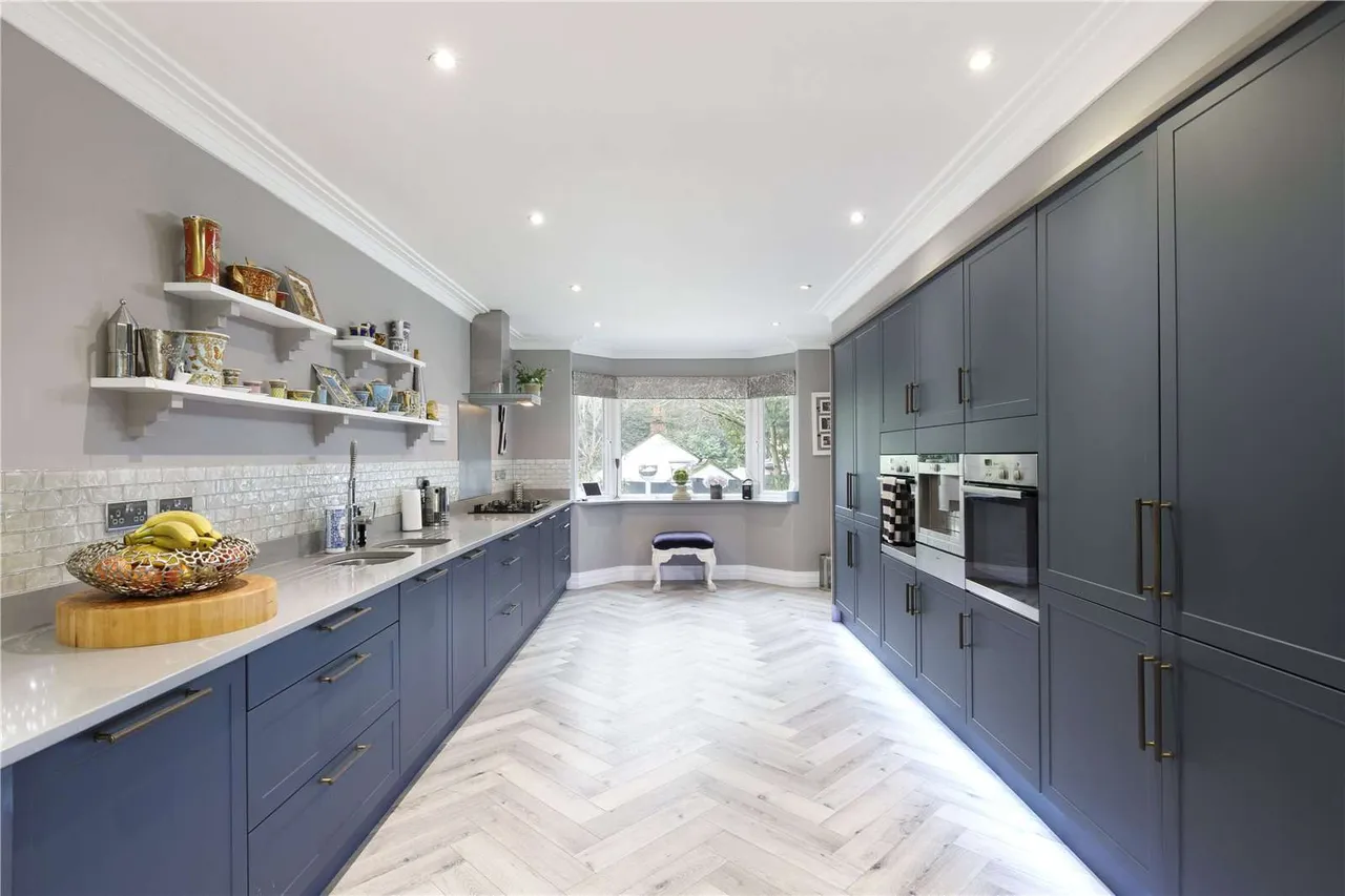 School Road, Windlesham, Surrey, GU20 6PD, photo 5