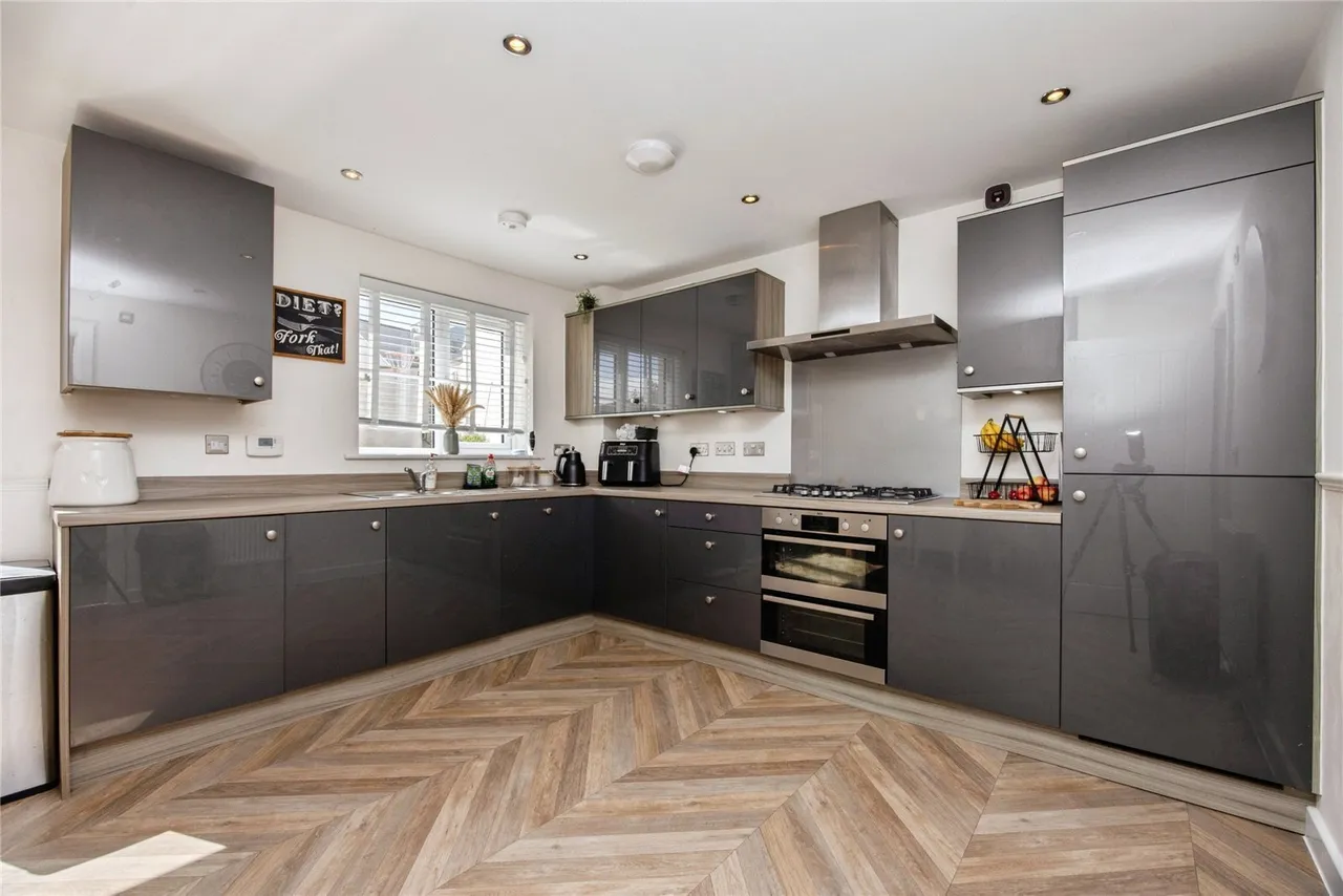 Gartland Drive, Bodmin, PL31, photo 4