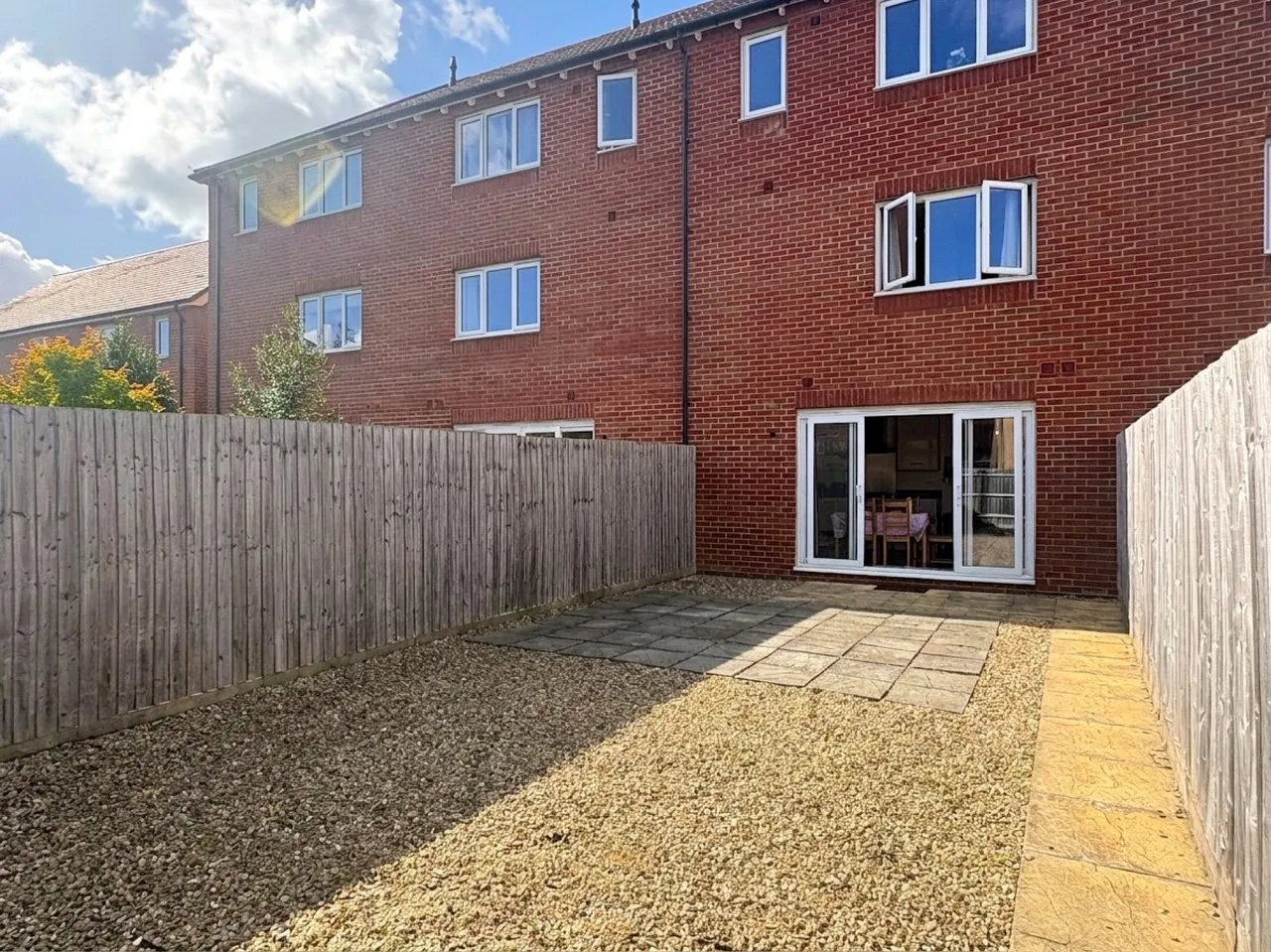 Great Clover Leaze, Bristol, BS16, photo 3
