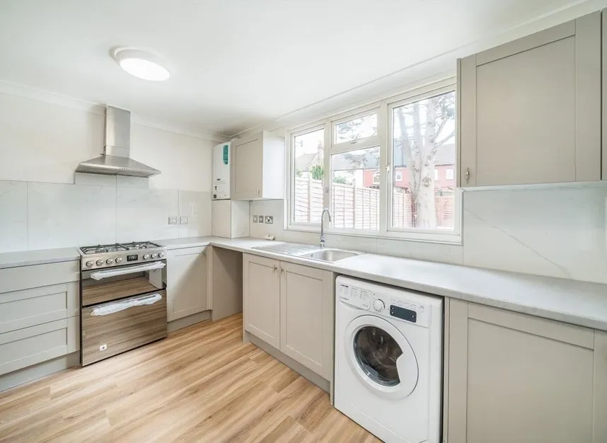 Colliers Water Lane, Thornton Heath, CR7, photo 4