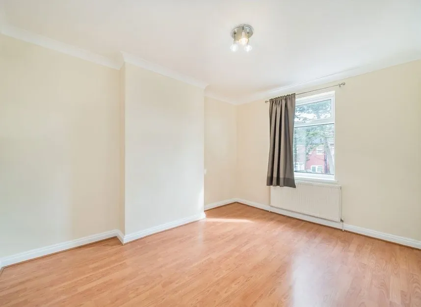 Colliers Water Lane, Thornton Heath, CR7, photo 8