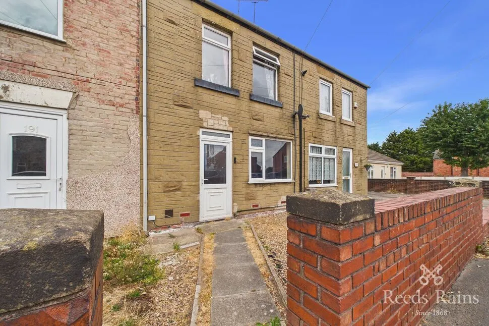 2 bed house for sale — Creswell Road, Clowne, Derbyshire, S43