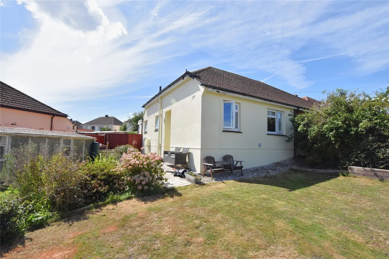 2 bed property for sale — Central Avenue, Exeter, Devon, EX4