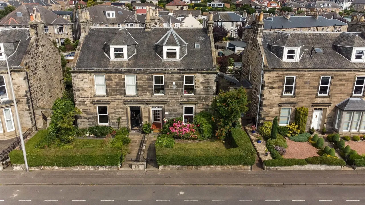Kinghorn Road, Burntisland, Fife, KY3, photo 25