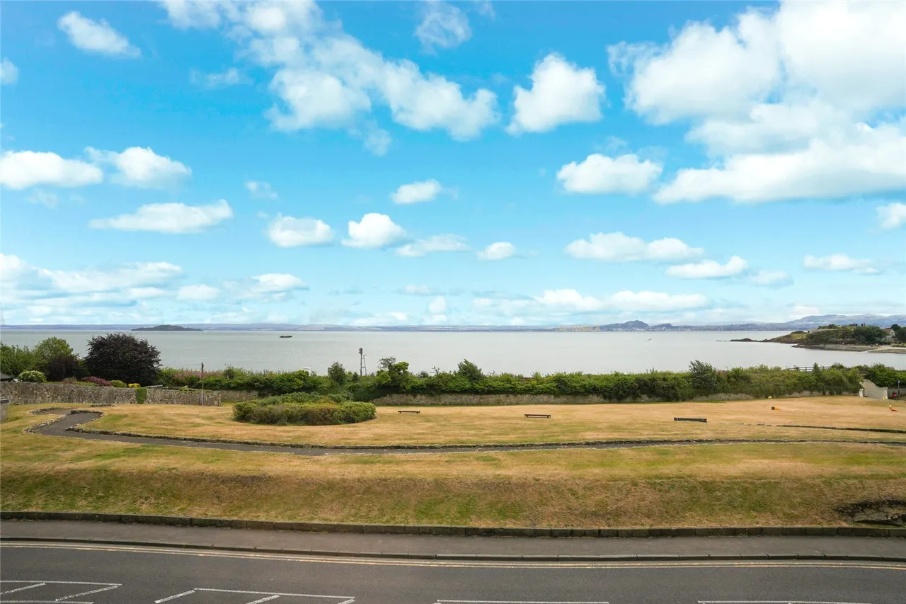 Kinghorn Road, Burntisland, Fife, KY3, photo 26