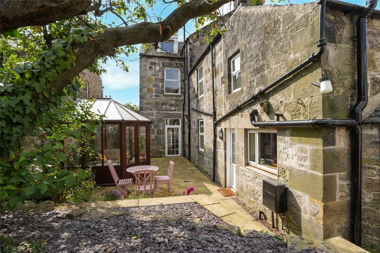 Kinghorn Road, Burntisland, Fife, KY3, photo 22