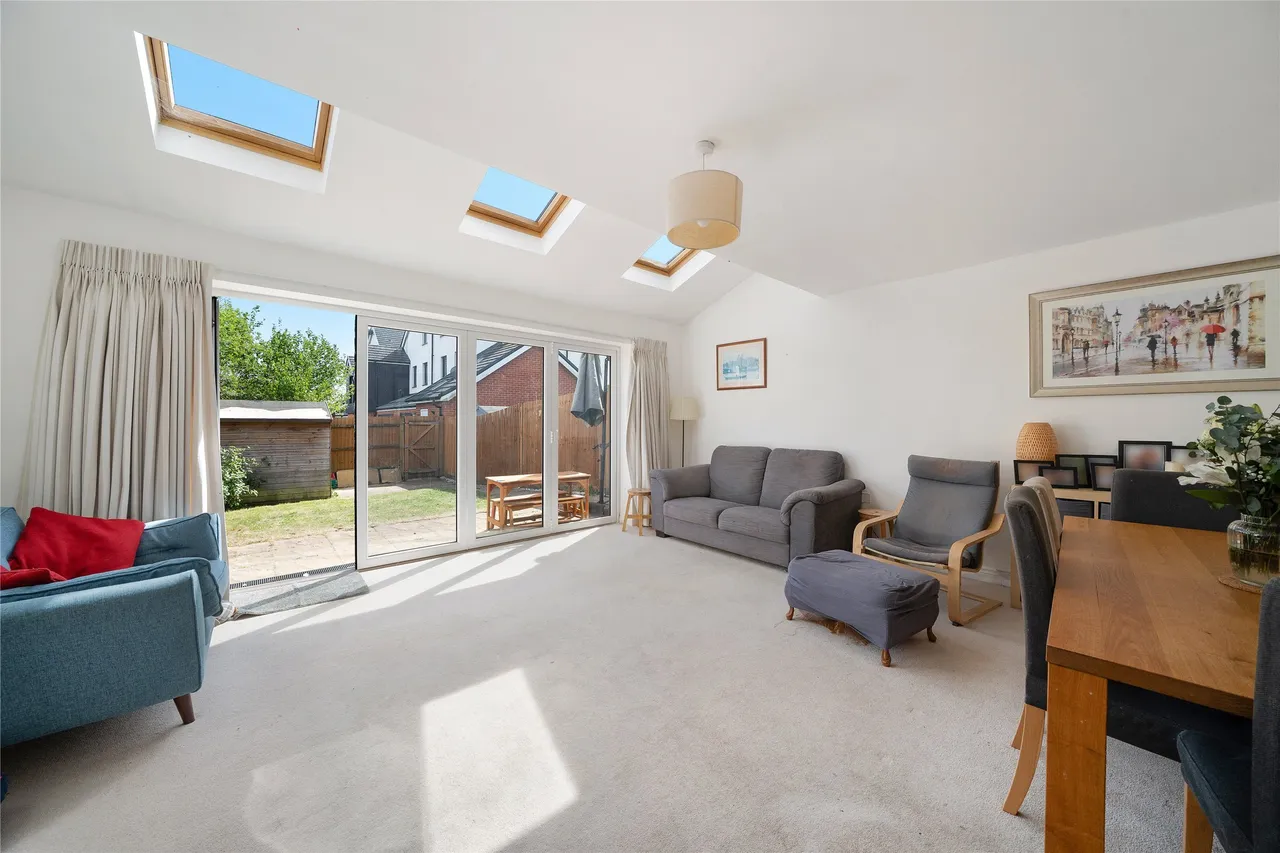 Williams Road, Oxted, RH8, photo 2