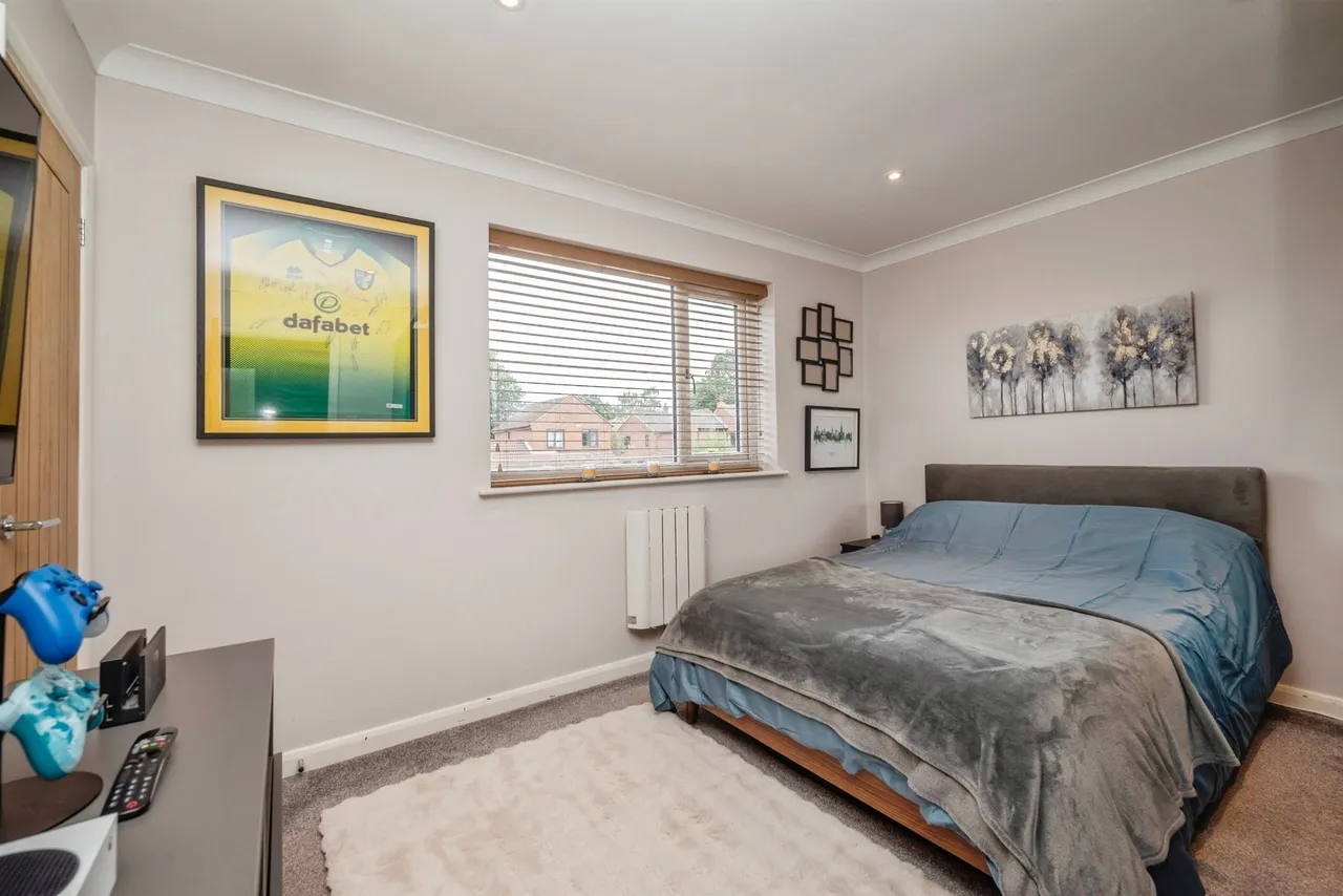 Highfield Close, Foulsham, NR20, photo 9