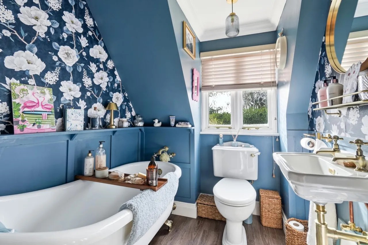 Hassobury, Farnham, CM23, photo 18
