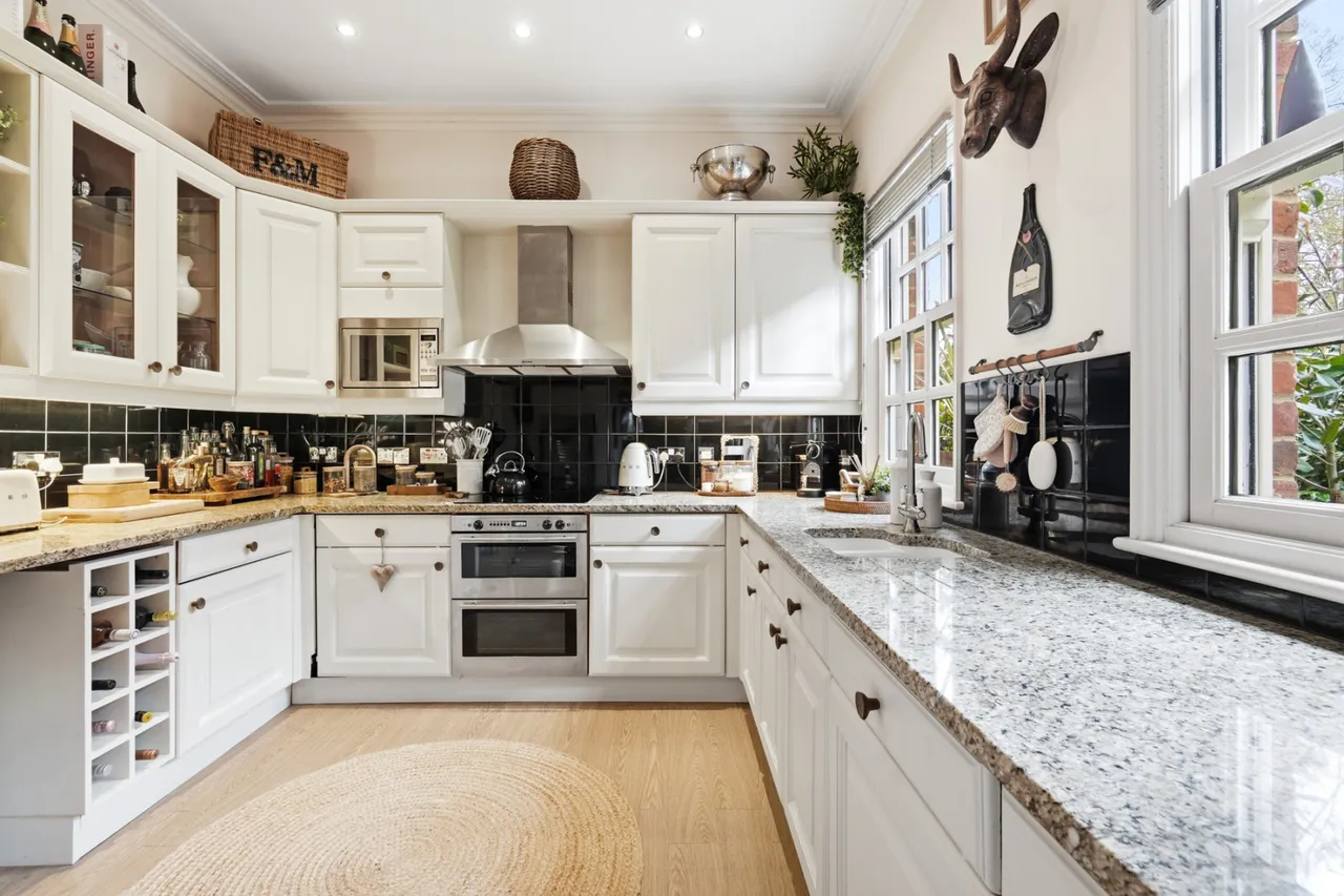 Hassobury, Farnham, CM23, photo 12