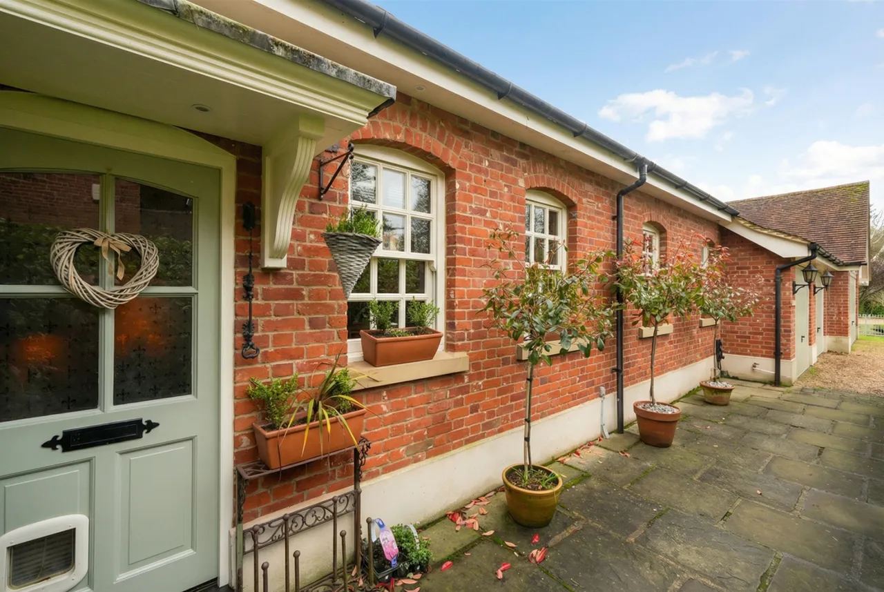Hassobury, Farnham, CM23, photo 21