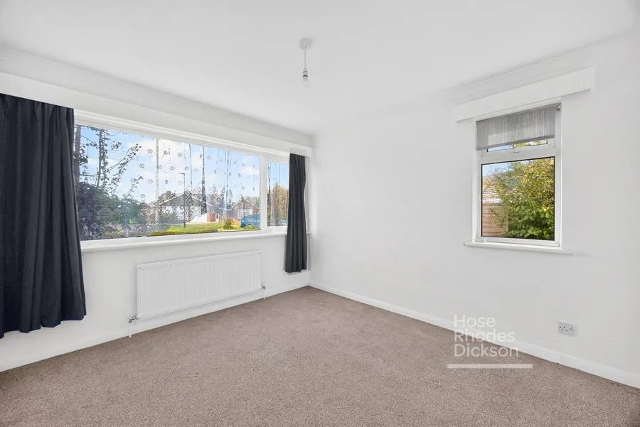 Wychwood Close, Seaview, PO34, photo 12