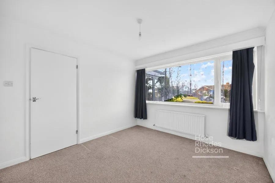 Wychwood Close, Seaview, PO34, photo 13