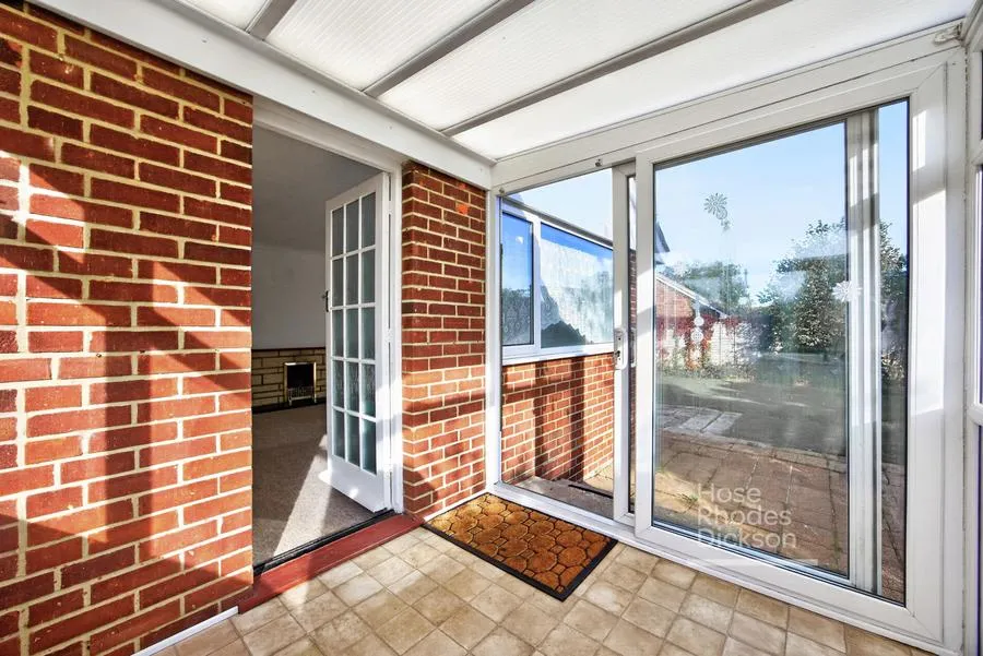 Wychwood Close, Seaview, PO34, photo 18