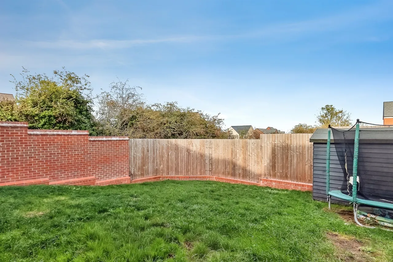 Hammond Close, Weldon, NN17, photo 18