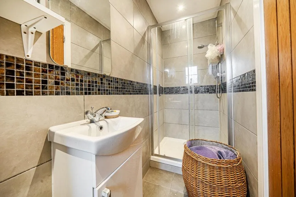 Monks Brook Close, Eastleigh, SO50, photo 7