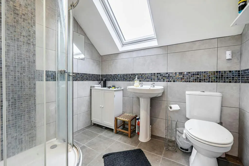 Monks Brook Close, Eastleigh, SO50, photo 13