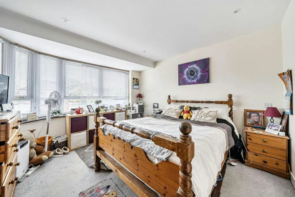 Monks Brook Close, Eastleigh, SO50, photo 6