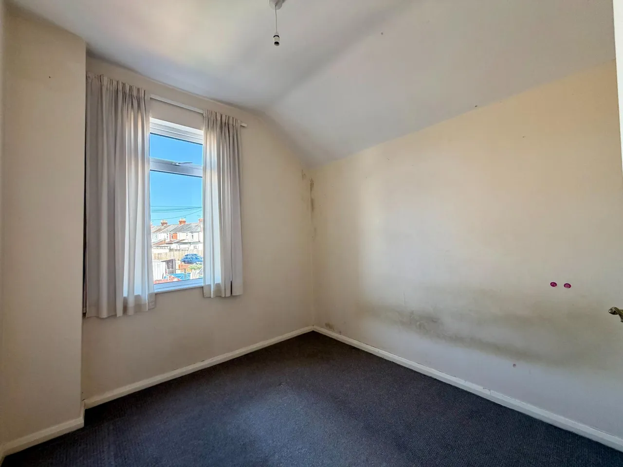 Ferndale Road, Swindon, SN2, photo 9