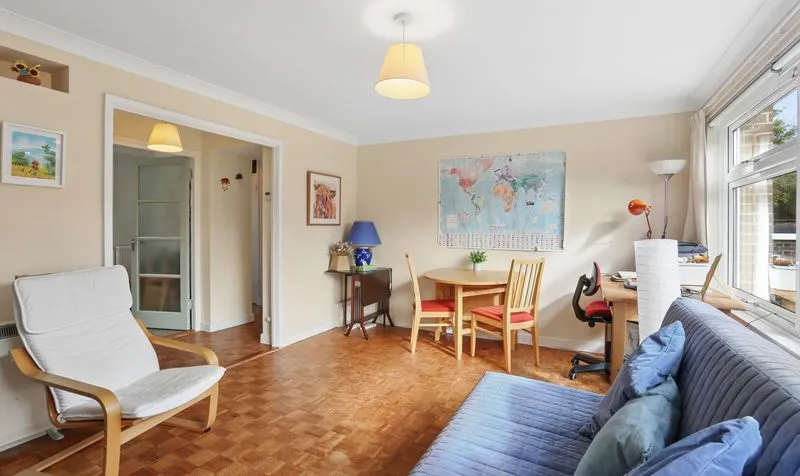 Downs Hill Road, Epsom, KT18, photo 6