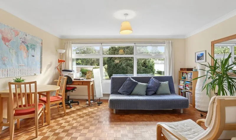 Downs Hill Road, Epsom, KT18, photo 5