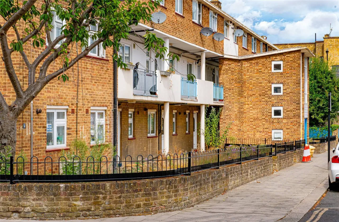 Penshurst Road, Tottenham, photo 2