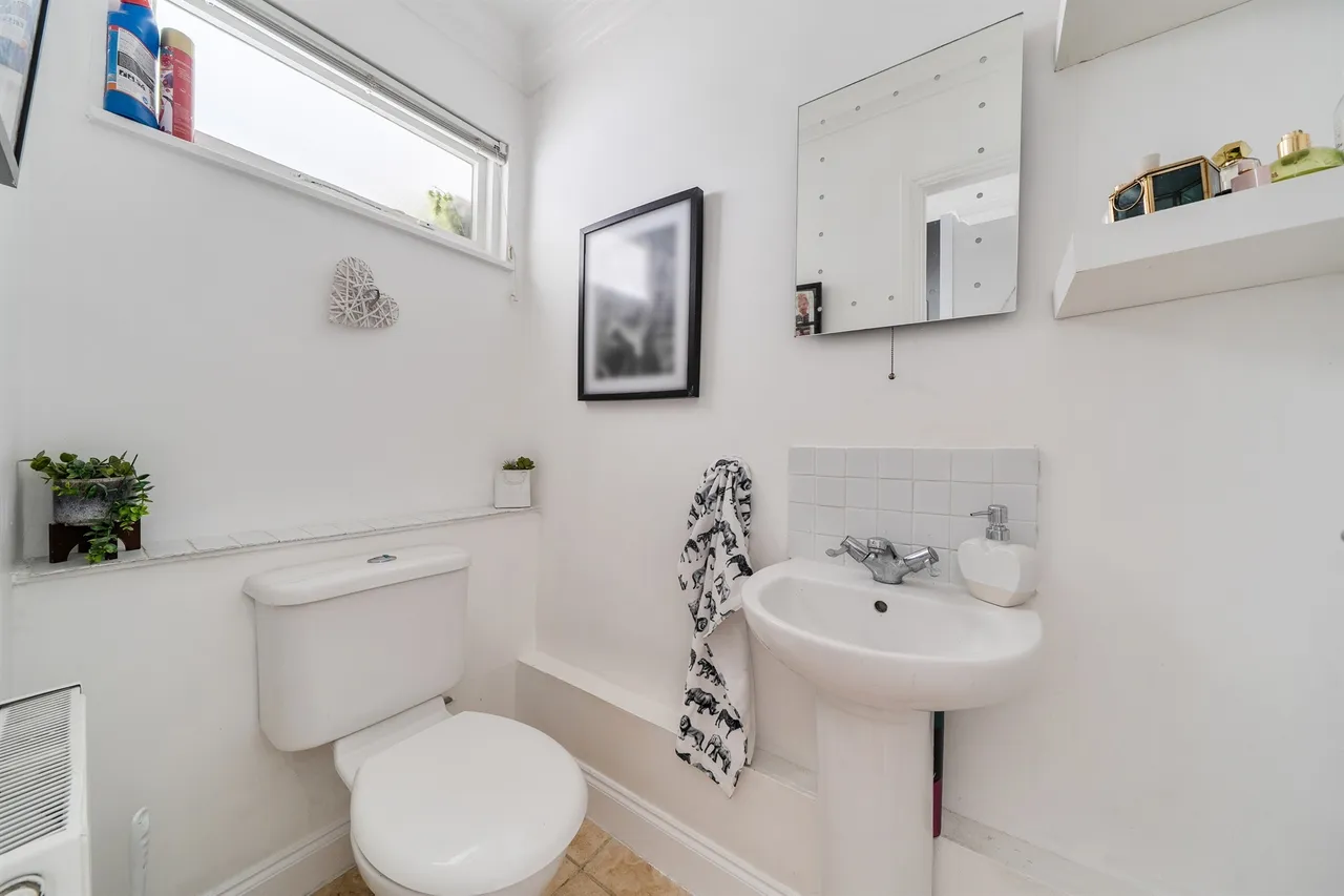 Cadwell Drive, Maidenhead, photo 8