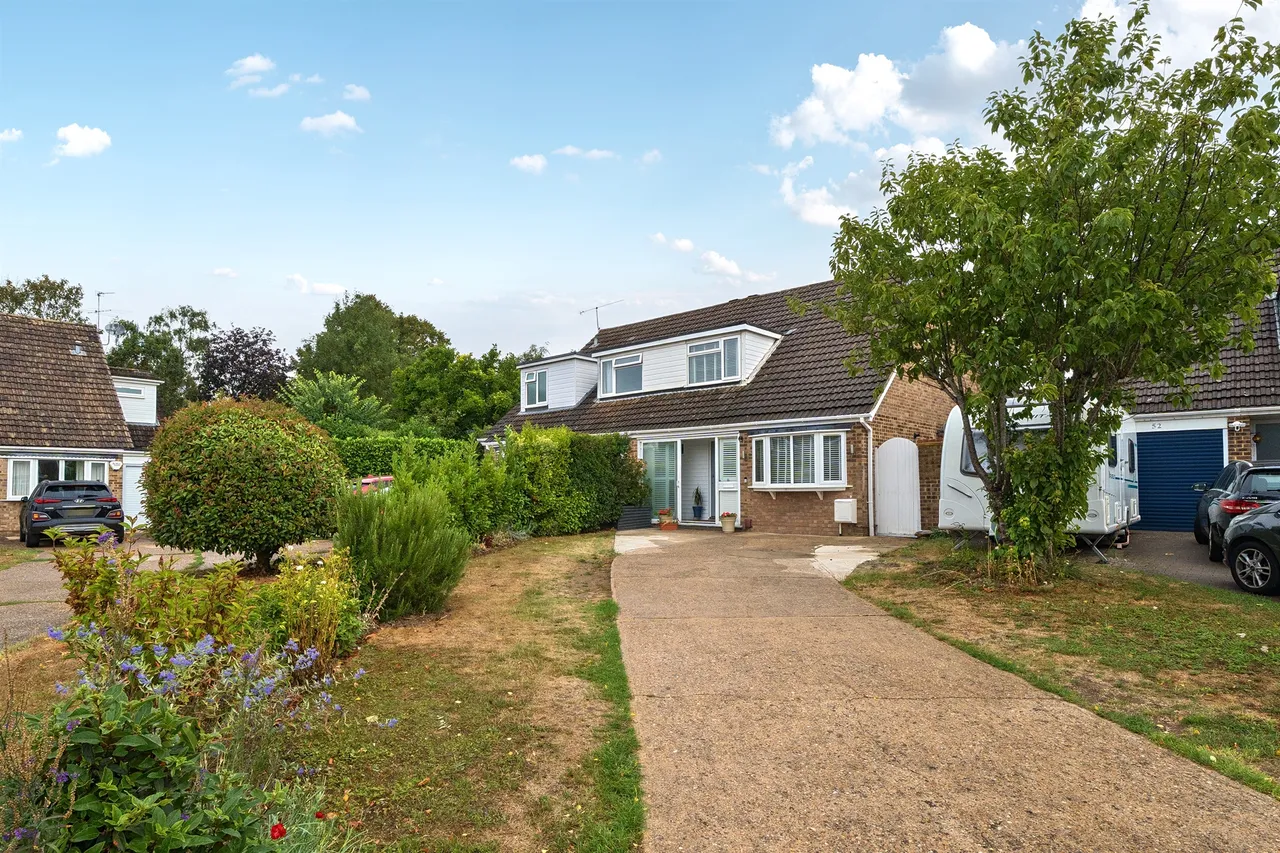 3 bed house for sale — Cadwell Drive, Maidenhead