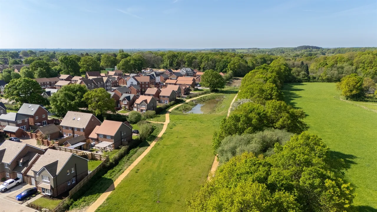 Edmondsham Road, Fordingbridge, BH31, photo 18