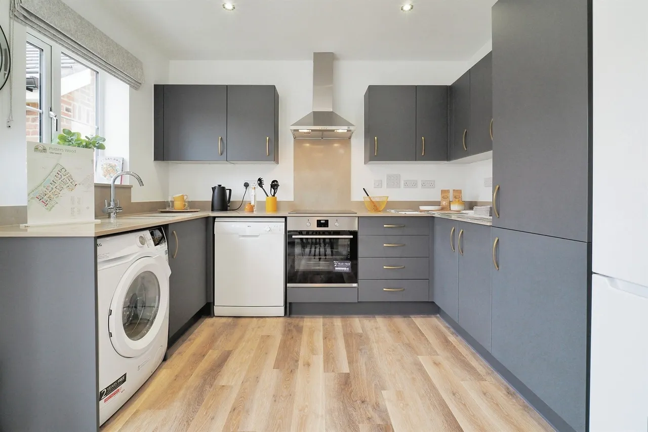 Edmondsham Road, Fordingbridge, BH31, photo 4