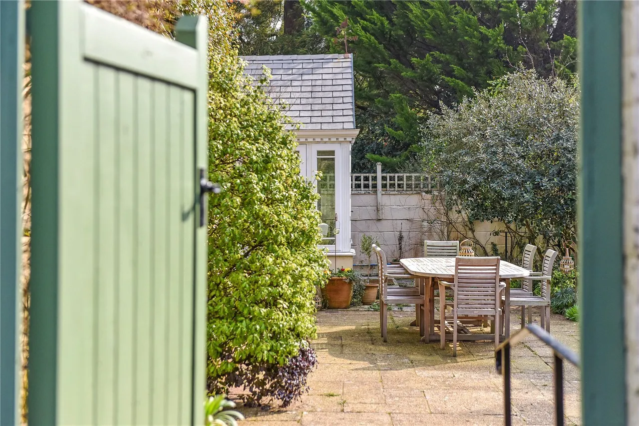 Guillards Oak, Midhurst, GU29, photo 13