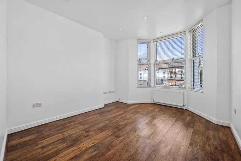Tubbs Road, Harlesden, NW10 4RA, photo 7