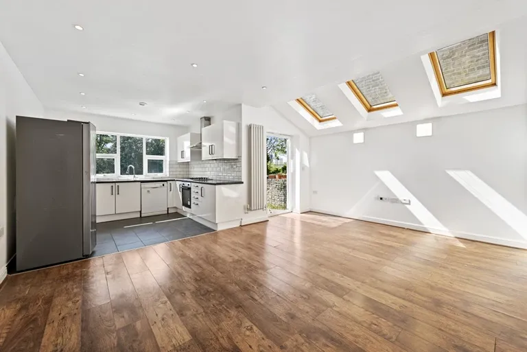 Tubbs Road, Harlesden, NW10 4RA, photo 2
