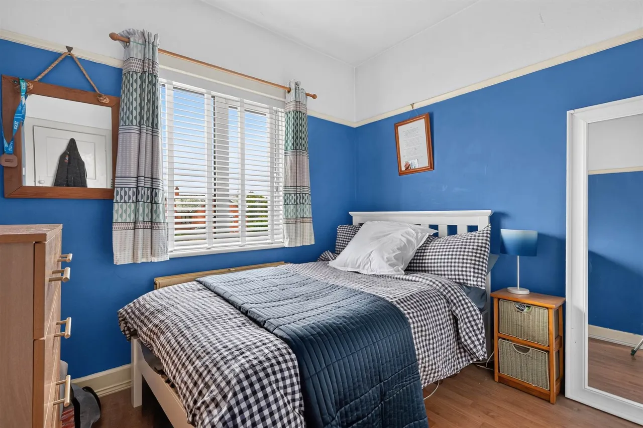 Upper Lisburn Road, Belfast, BT10, photo 31