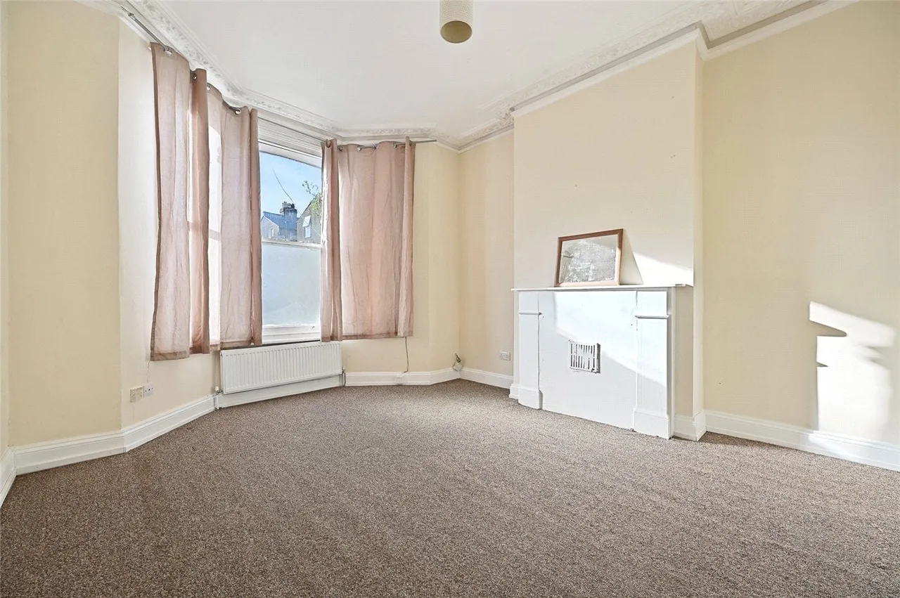 flat to rent, Arminger Road, London, W12