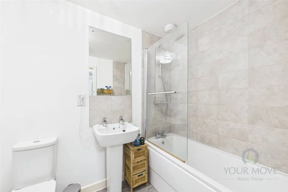 Oakview Court, Hindhead Knoll, Milton Keynes,, MK7, photo 8