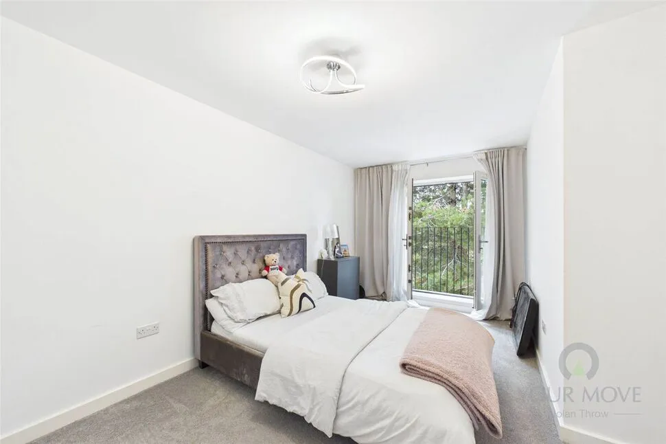 Oakview Court, Hindhead Knoll, Milton Keynes,, MK7, photo 4
