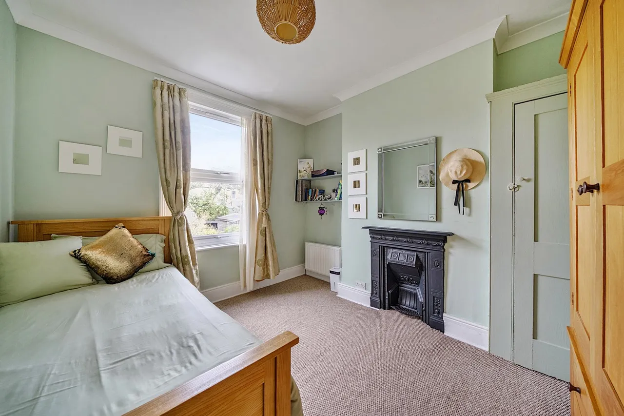Braidwood Road, SE6, photo 13
