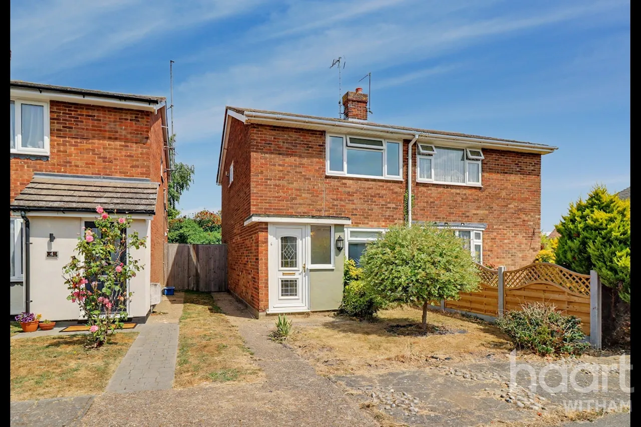 2 bed house for sale, Talisman Walk, Tiptree, CO5